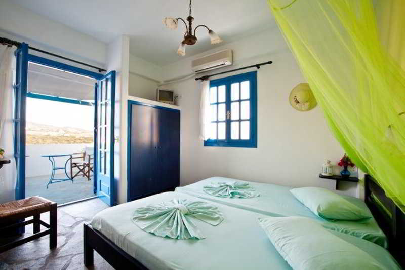 Evi Rooms Alikí Exteriér fotografie