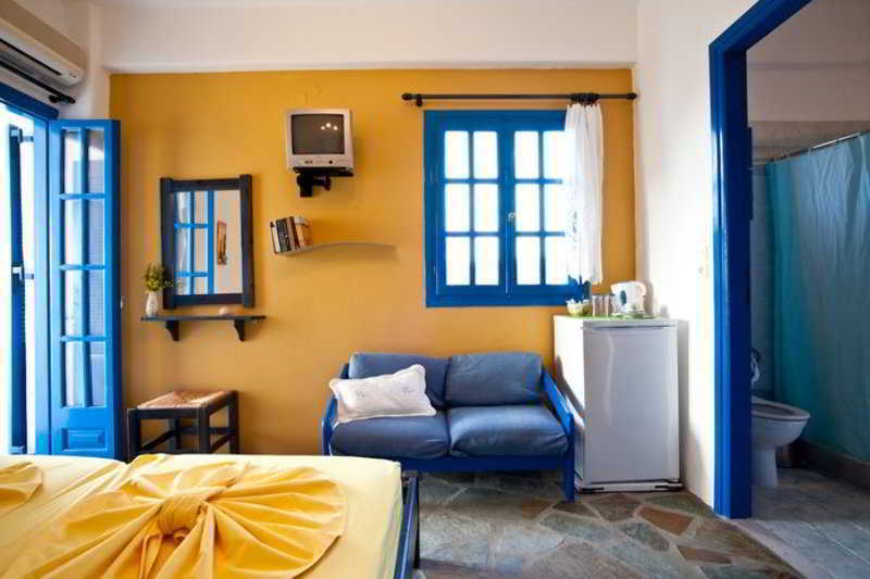Evi Rooms Alikí Exteriér fotografie