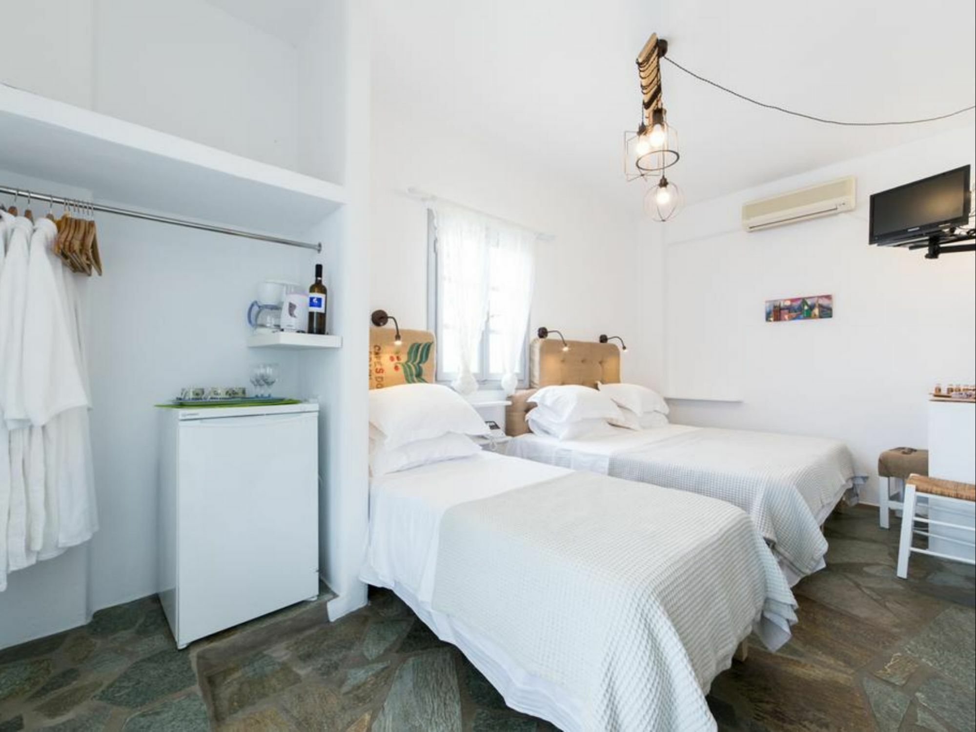 Evi Rooms Alikí Exteriér fotografie