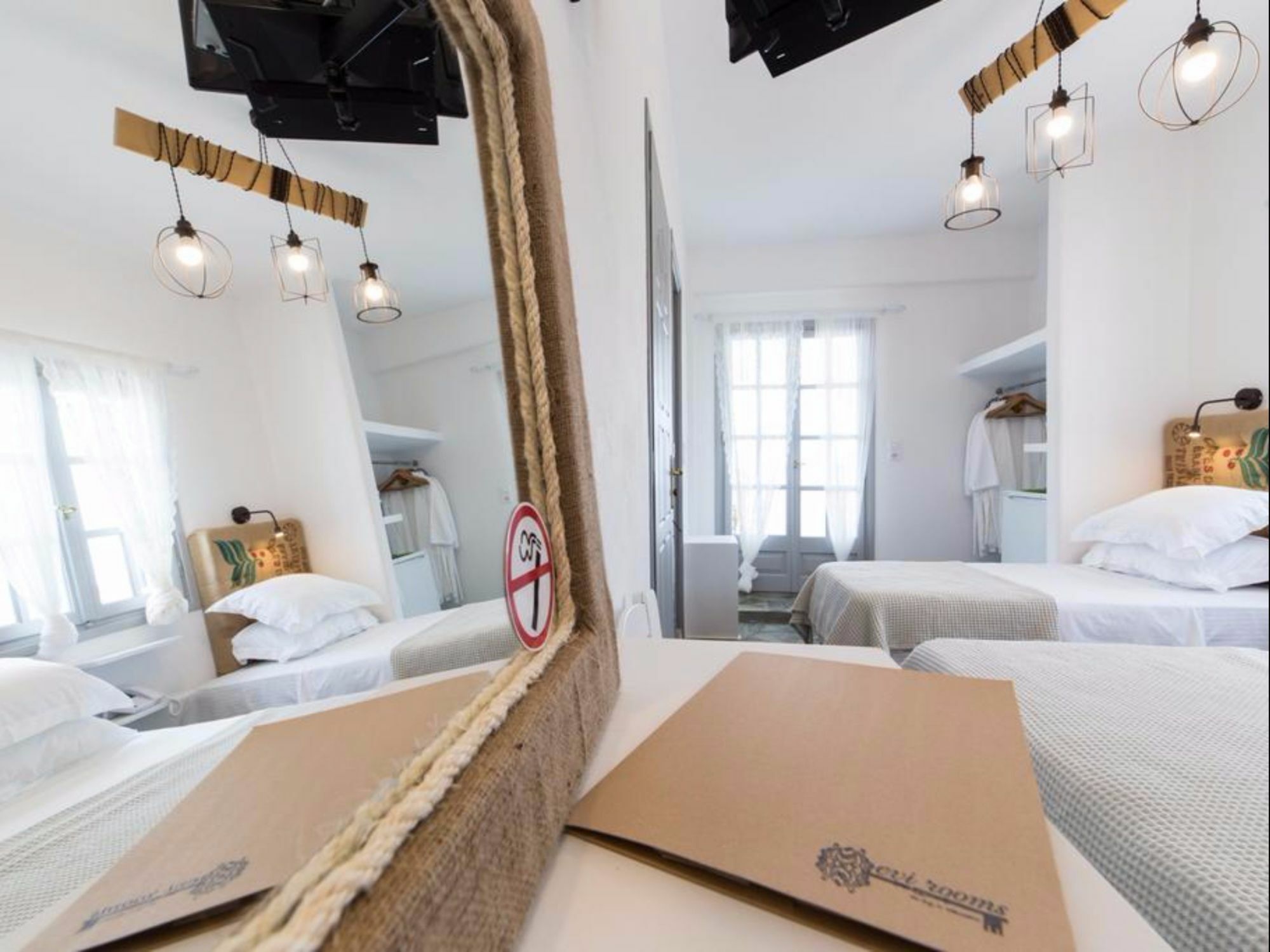 Evi Rooms Alikí Exteriér fotografie