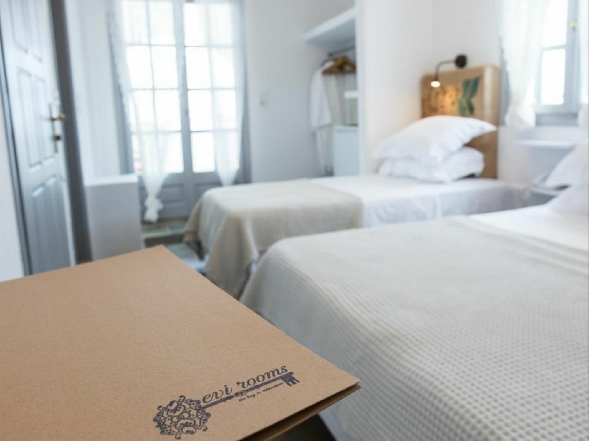 Evi Rooms Alikí Exteriér fotografie