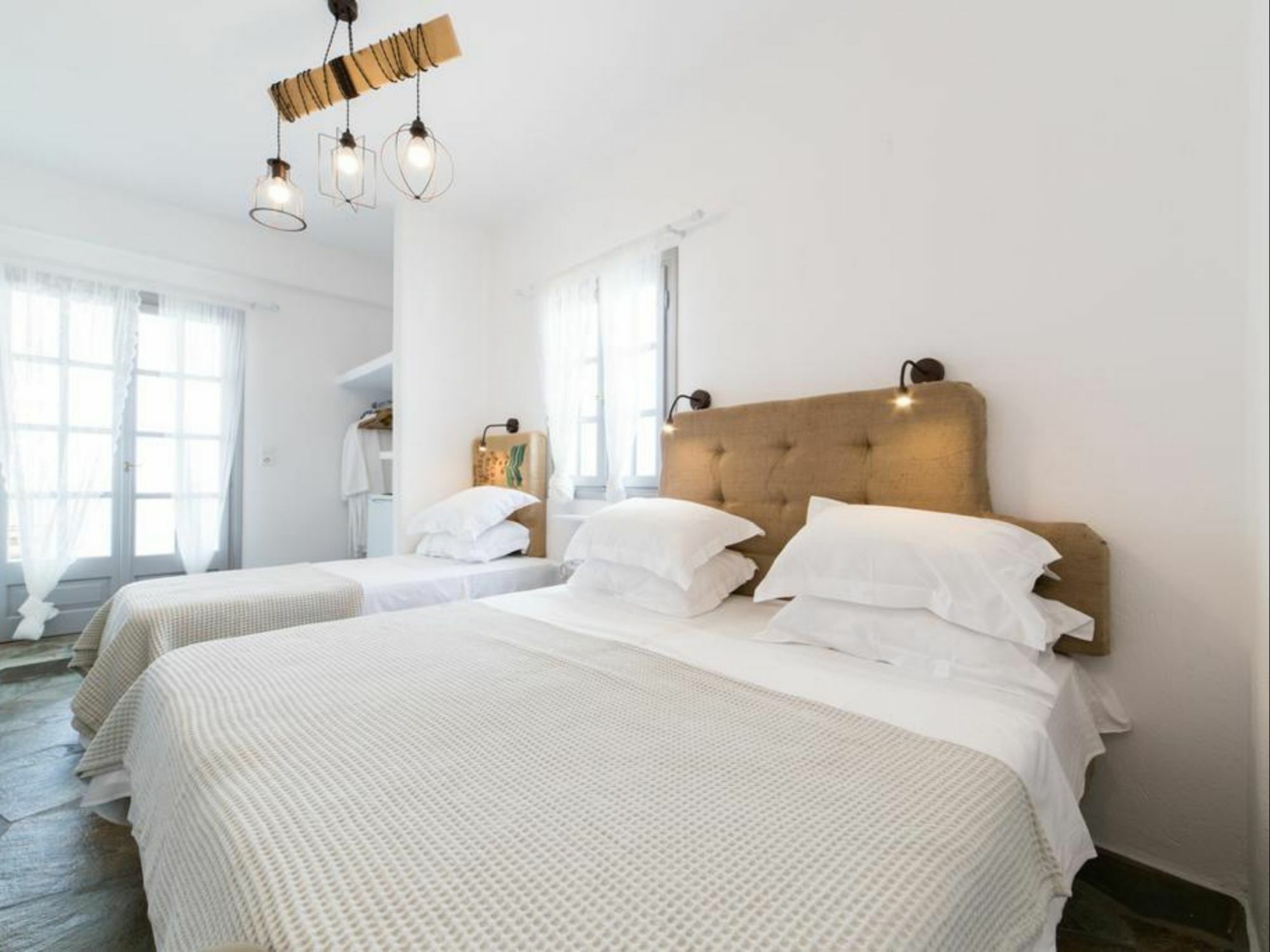 Evi Rooms Alikí Exteriér fotografie